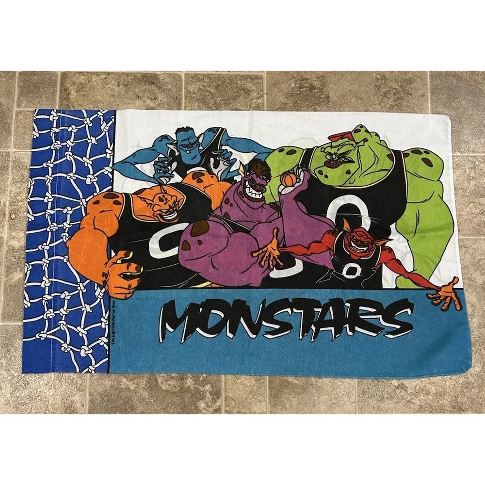 SPACE JAM Tune‎ Squad Monstars 1996 Double Sided Pillow Case Michael Jordan